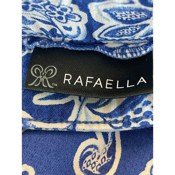 Rafaella Blue and White Floral print pull on shorts 12 NWOT - Picture 4 of 11